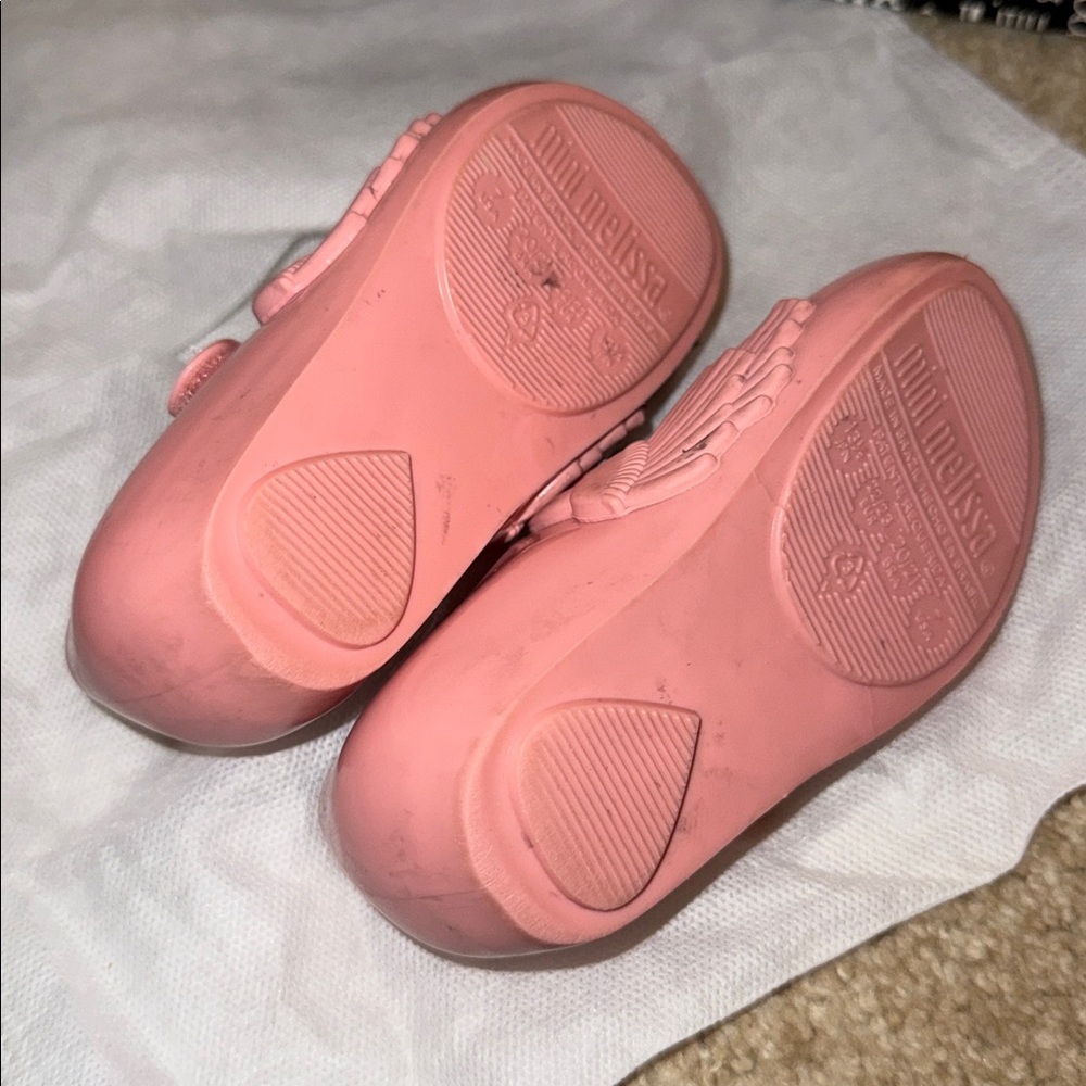 Mini Melissa Ultragirl Pink Candle Size 7, Pre-Owned - Picture 5 of 7